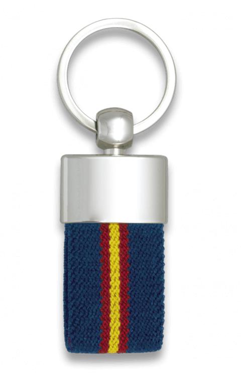 Keychain of the flag of Spain with a blue background 09427