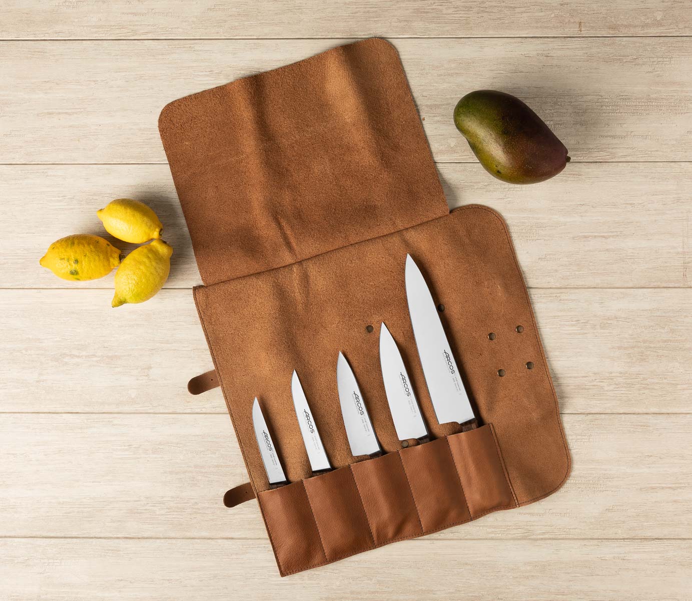 Arcos brown knife bag for 5 pieces