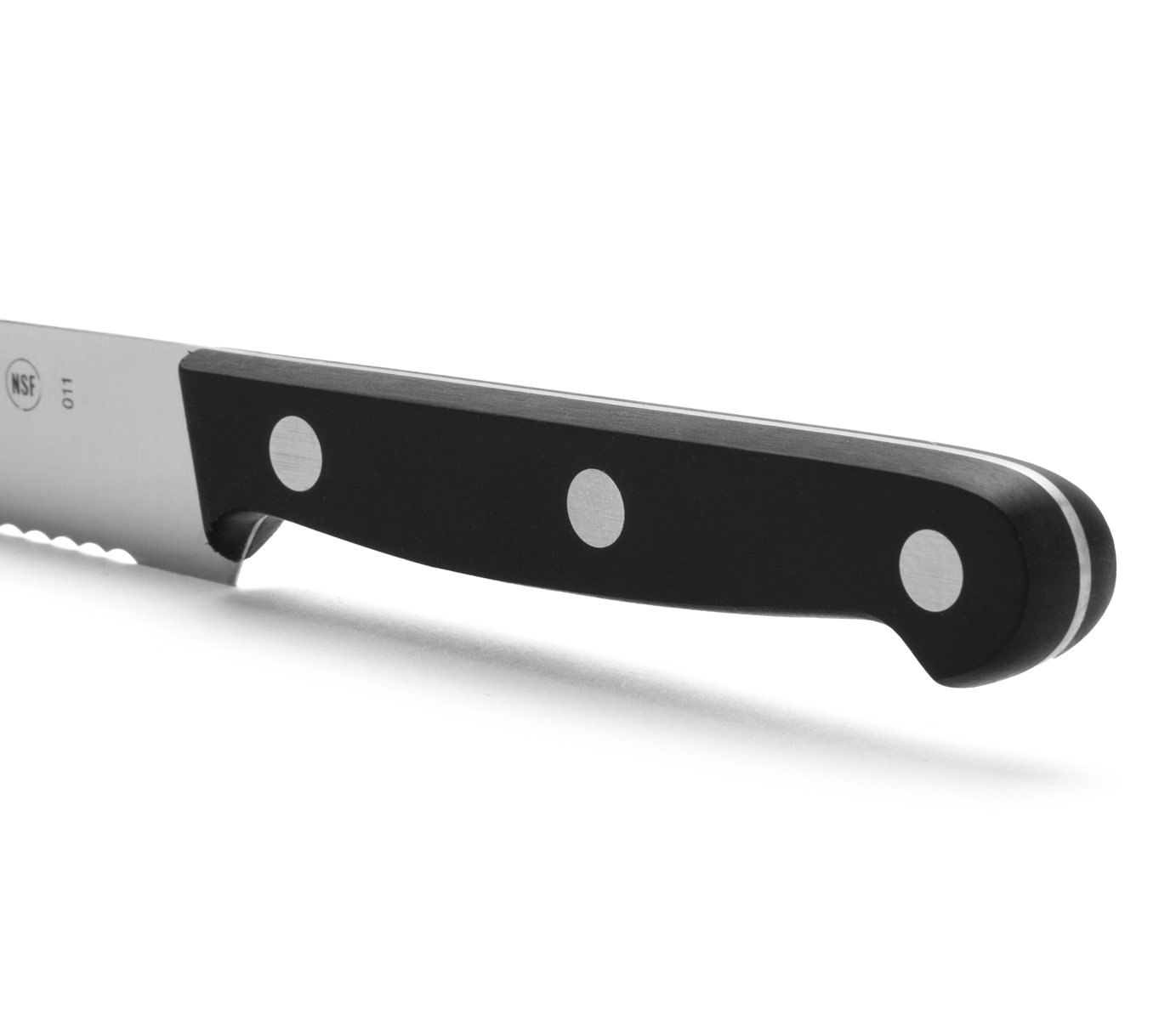 Couteau à tomates Arcos Universal 130 mm avec manche en polyoxyméthylène noir
