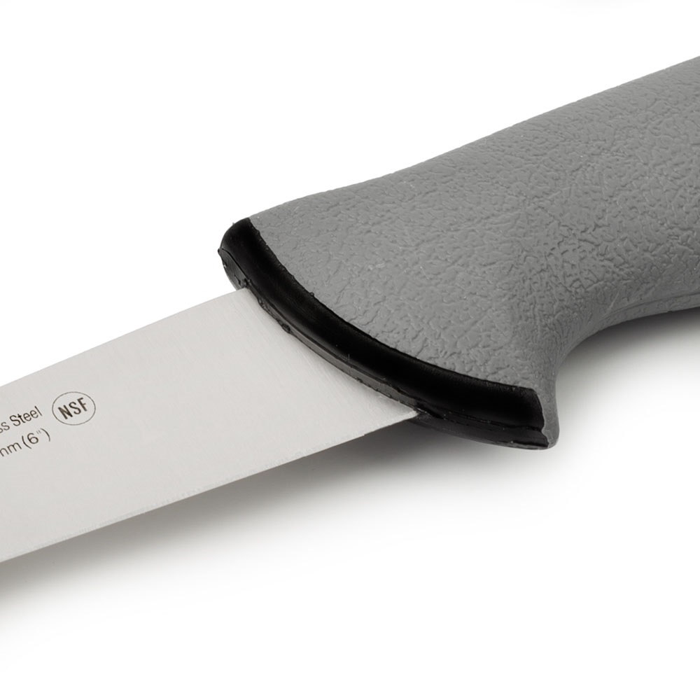 Coltello da macellaio Arcos con lama appuntita da 15 cm e manico nero a doppia iniezione