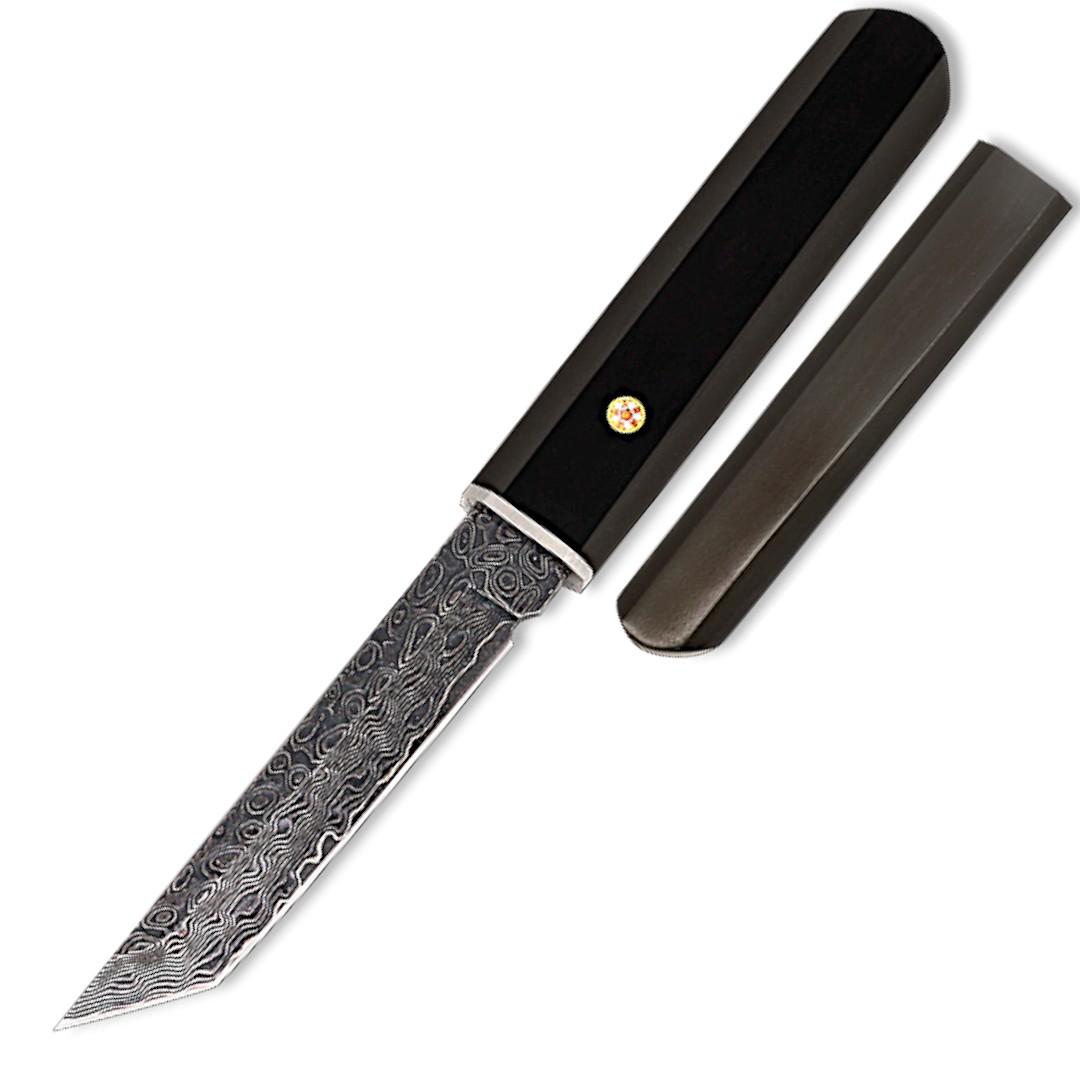 Cuchillo con hoja tanto de 10.50cm con acabado damasco envejecido