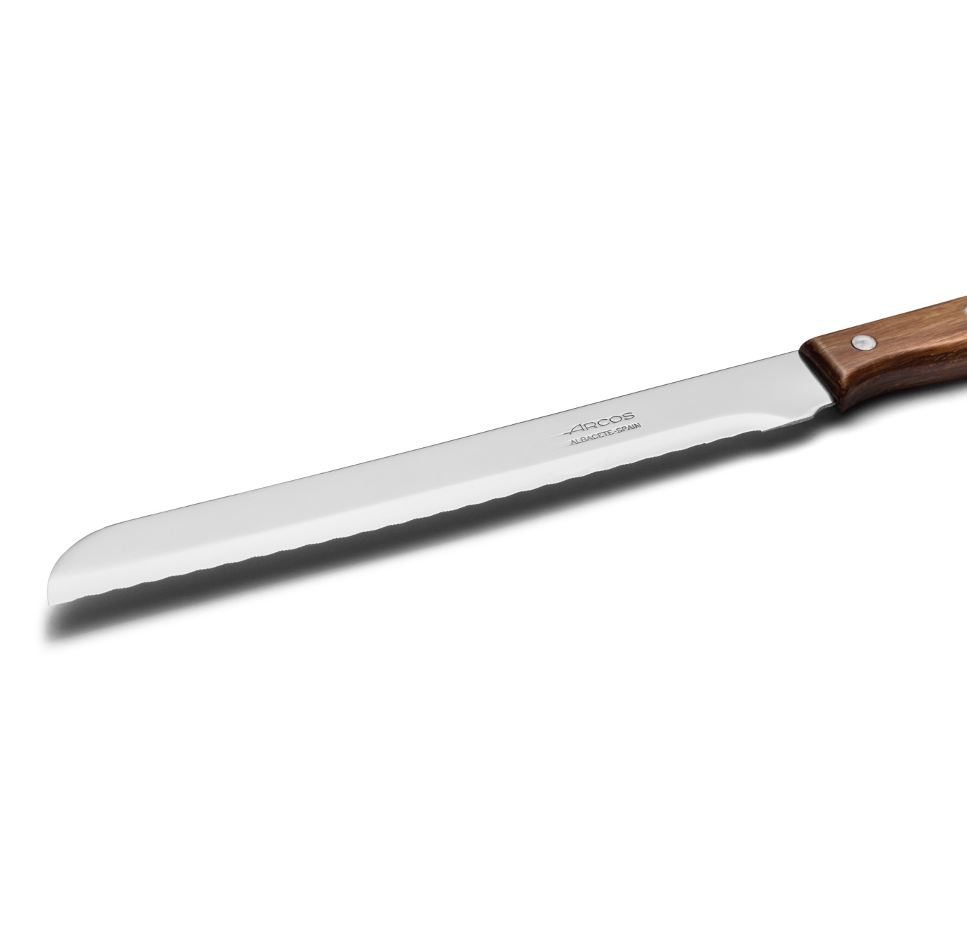 Cuchillo panero Arcos serie latina con mango de madera y hoja dentada de 17 cm blister