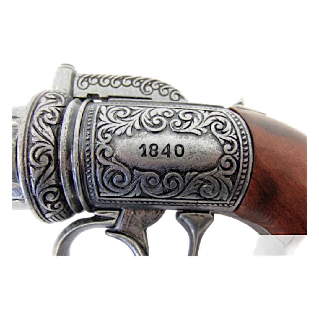Réplique d'un revolver à poivre à 6 canons, finition bleuie
