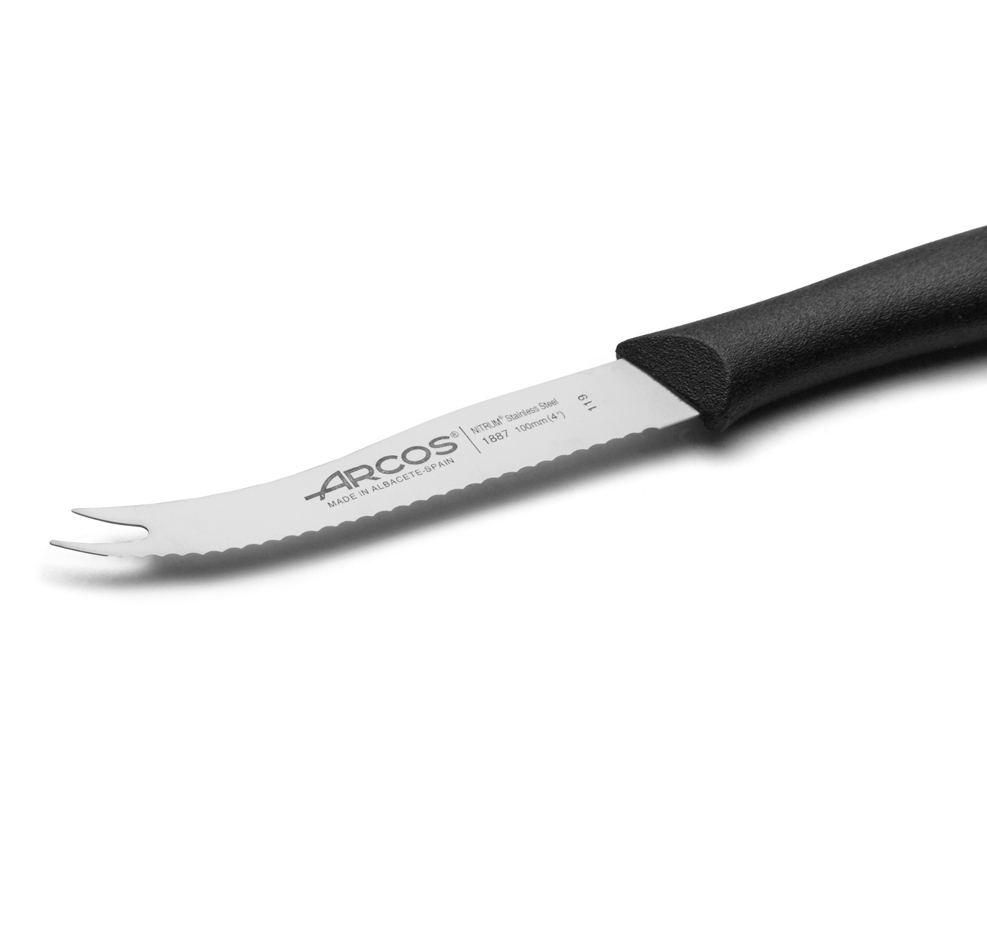 Cuchillos de queso con punta Arcos Nova con hoja dentada de 105 mm mango polipropileno negro