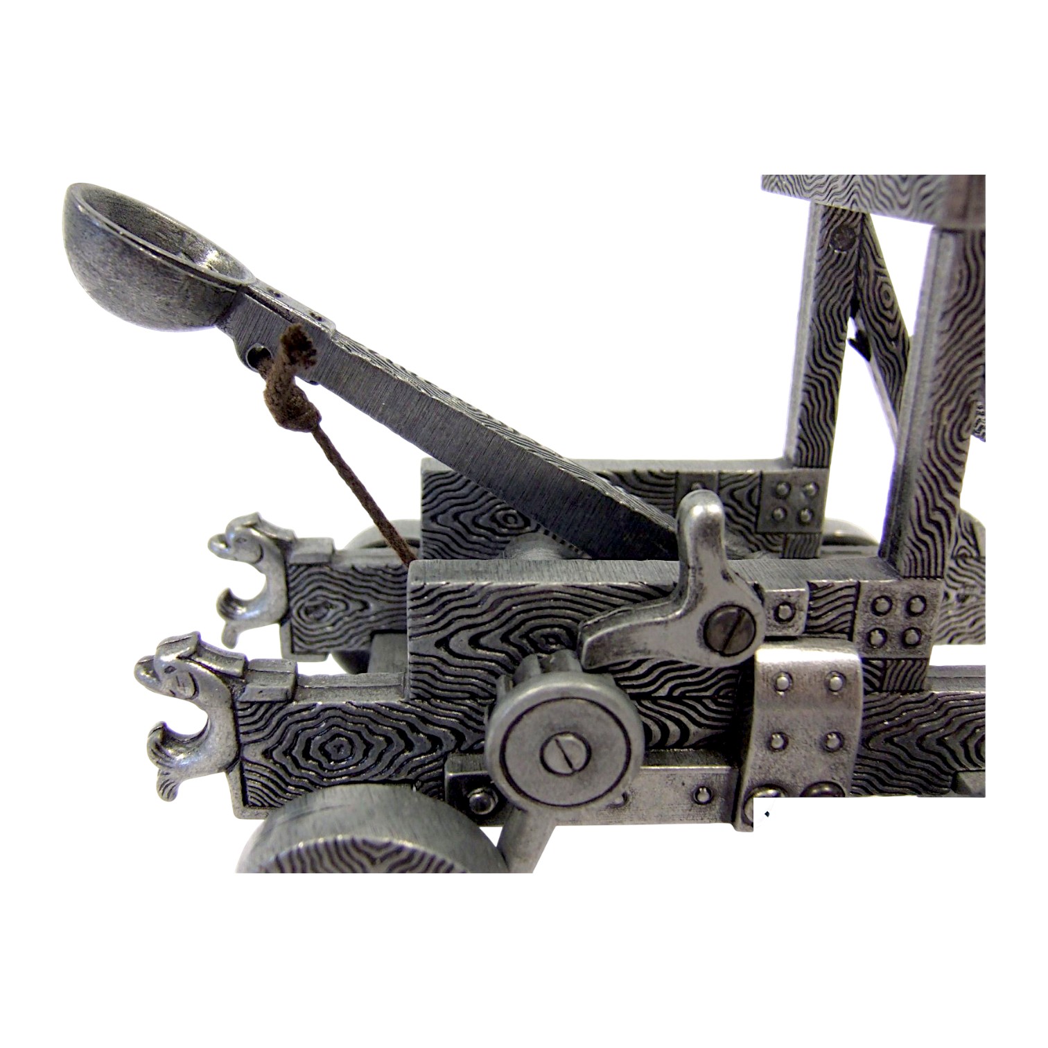 Mini catapulte médiévale du XIe siècle. Denix