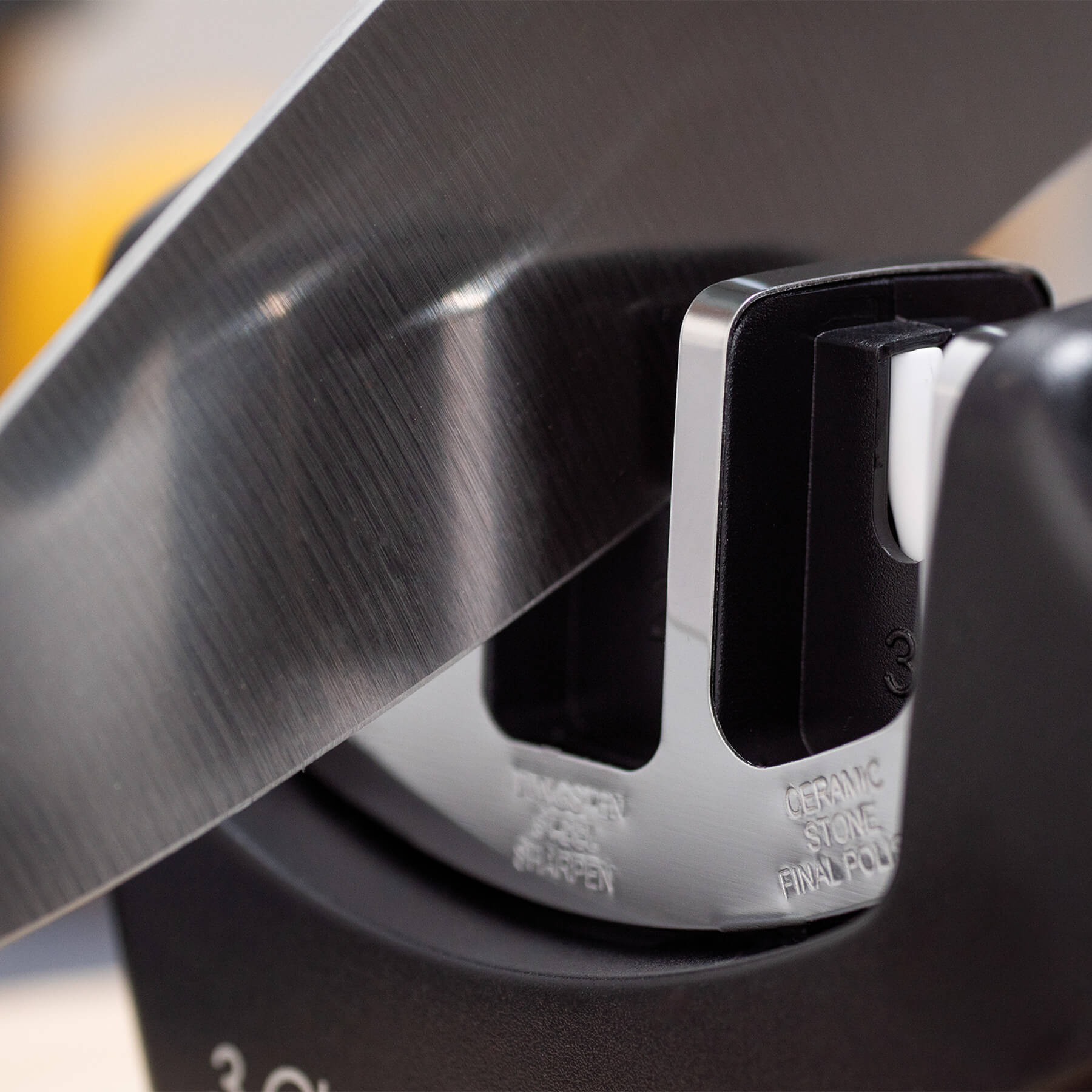 Afilador de cuchillos diamante, carburo de tungsteno y cerámica 3 Claveles