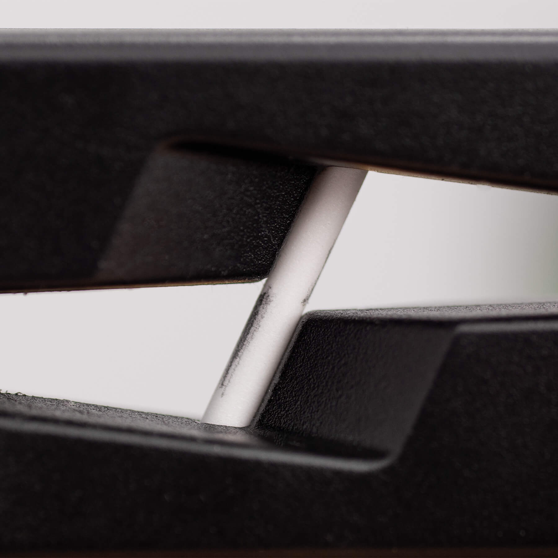 Affûteur de couteaux et de ciseaux forgés ou sécateur à 3 Claveles