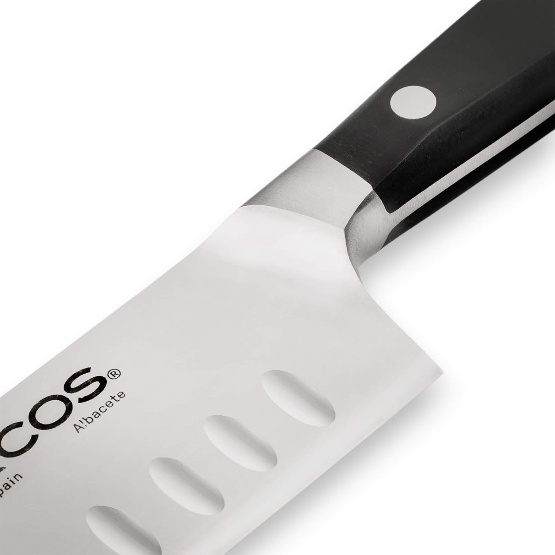 Coltello Santoku con lama da 18 cm e manico in POM nero serie Arcos Manhattan