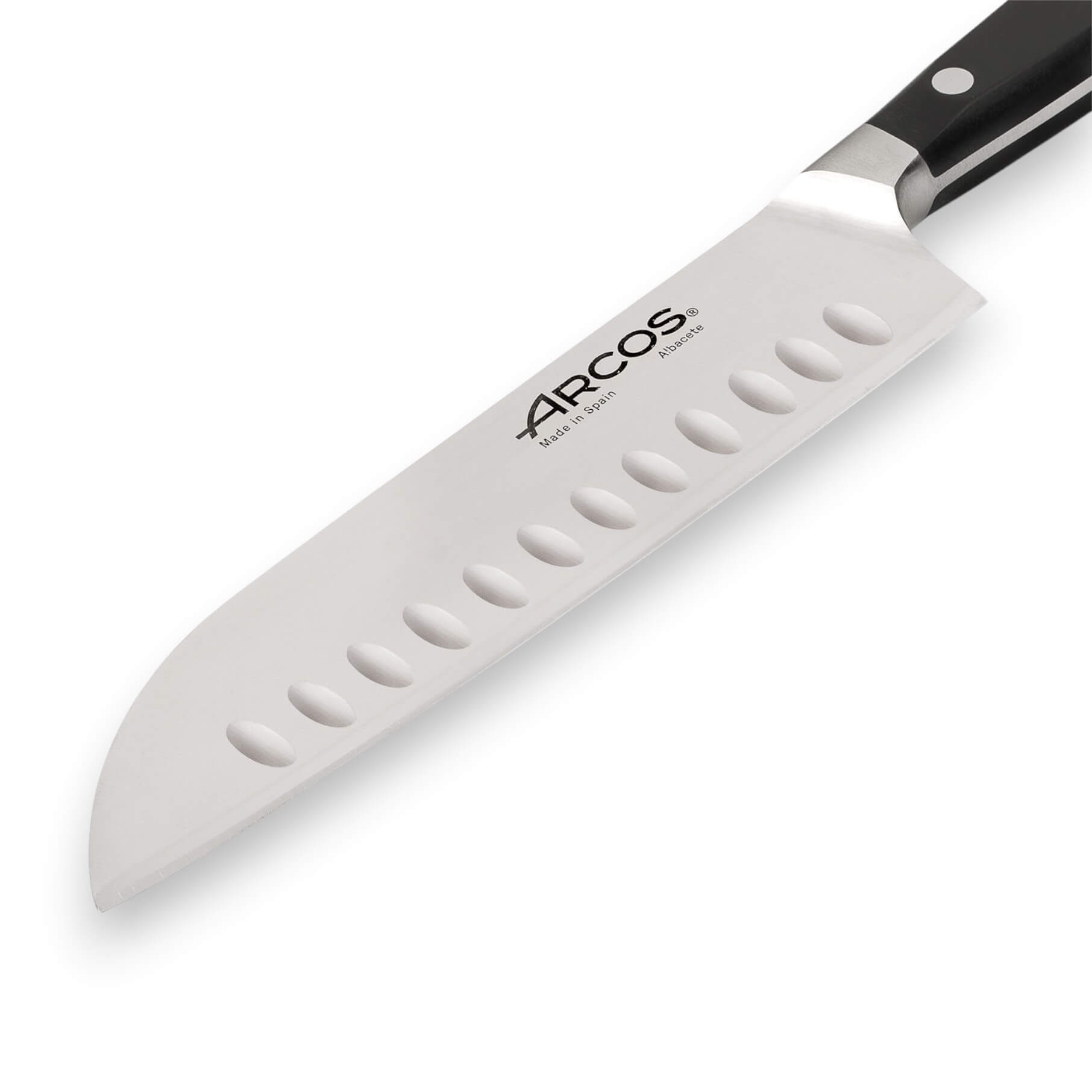 Coltello Santoku con lama da 18 cm e manico in POM nero serie Arcos Manhattan