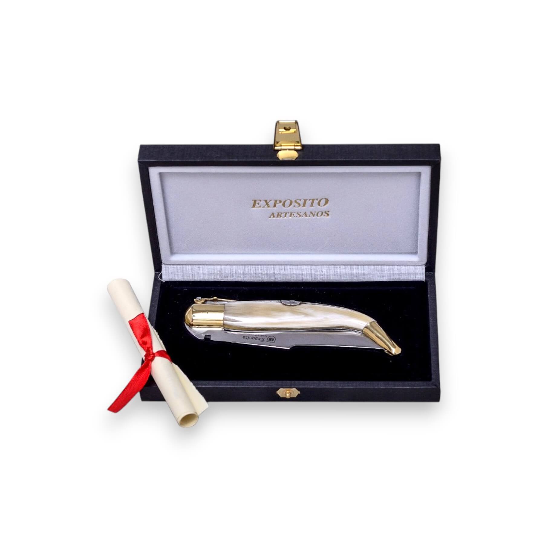 Klassisches handgefertigtes Taschenmesser aus Albacete mit einer 9 cm langen VG10-Klinge und einem Griff aus Stierhorn mit Messing