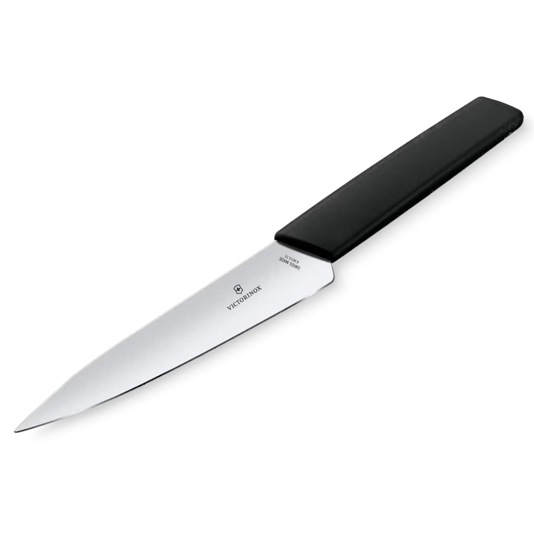 Cuchillo para chef Victorinox Swiss Modern con hoja de 15 cm de filo liso y mango negro