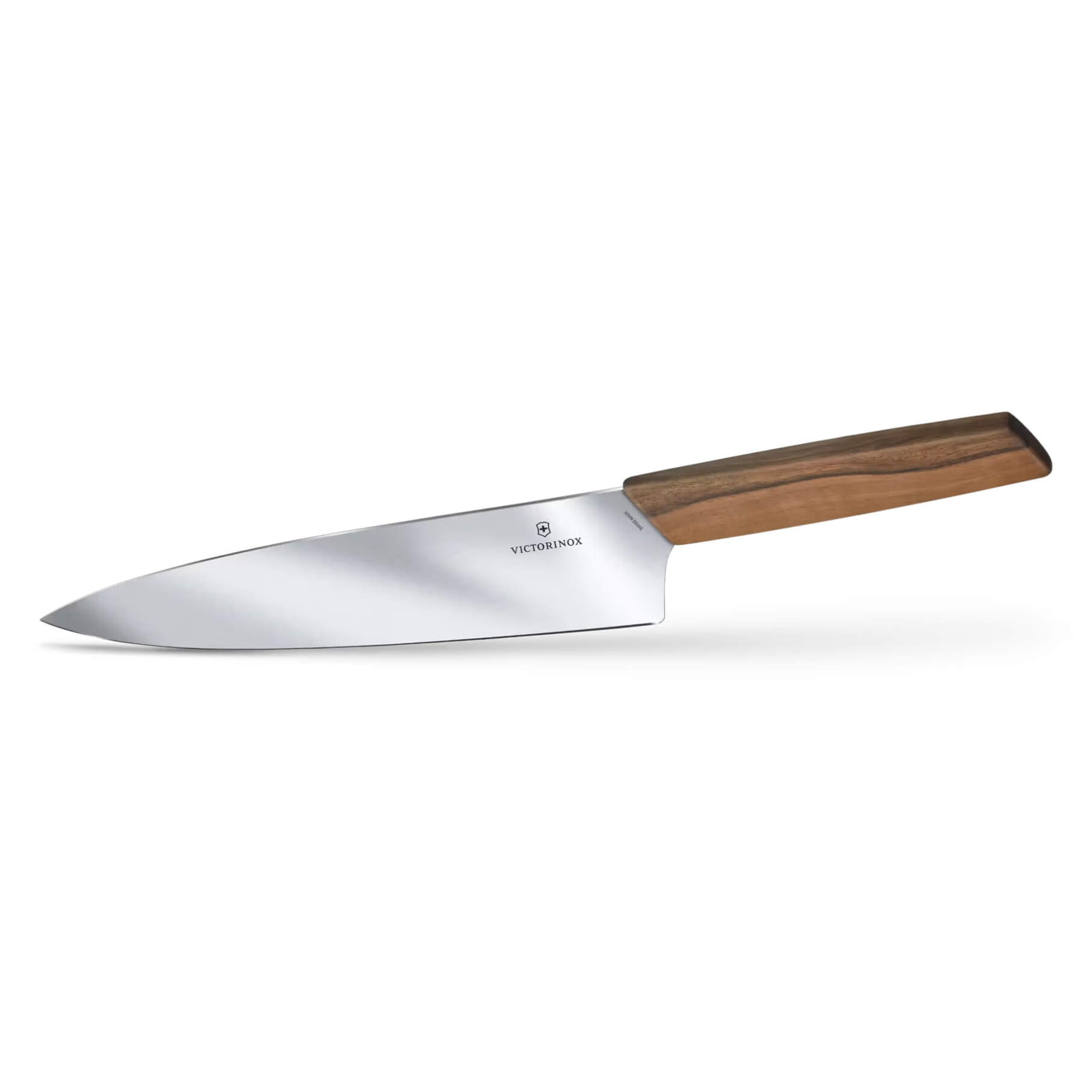 Cuchillo para chef Victorinox Swiss Modern con hoja de 20 cm y mango de madera de nogal