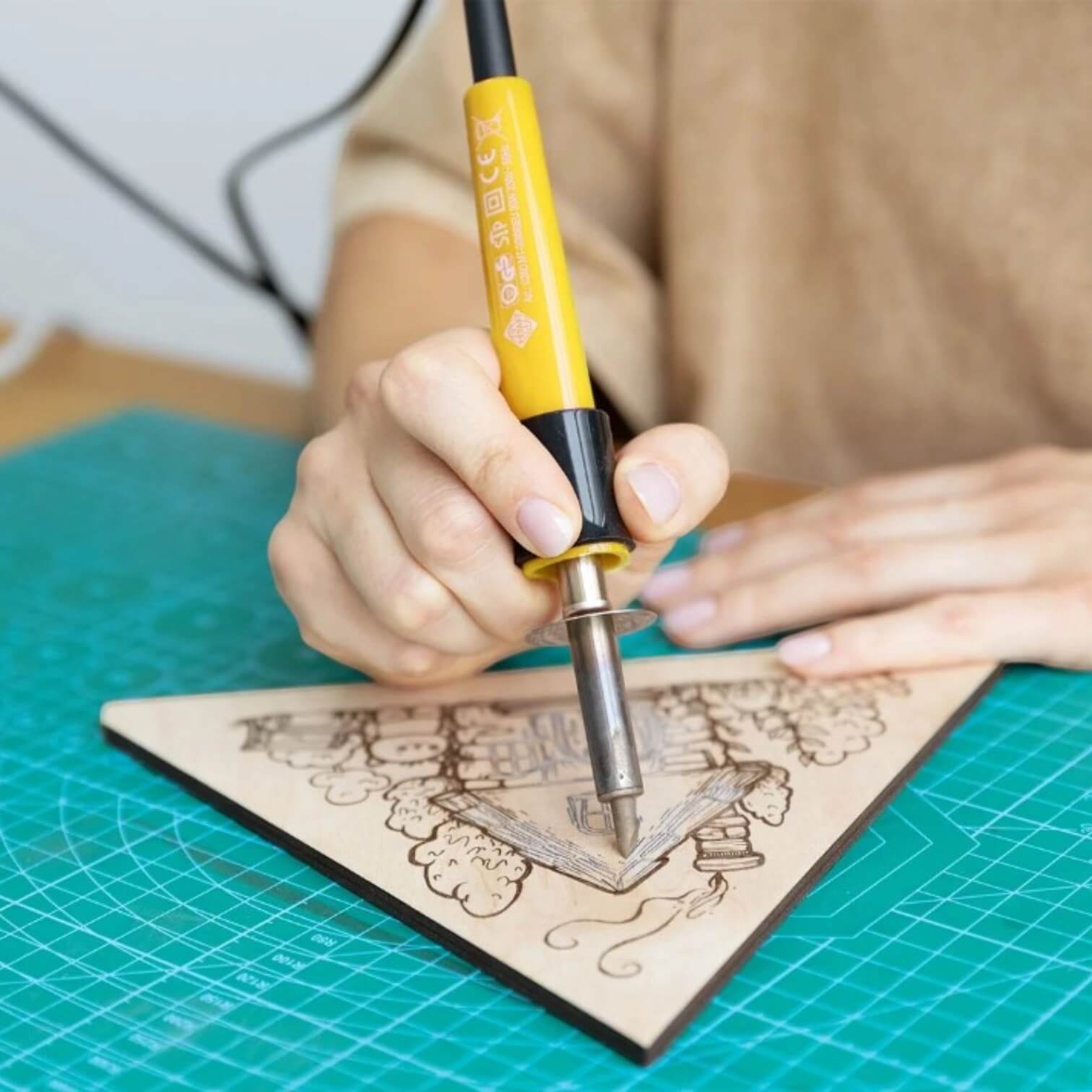 BeaverCraft Brandmalerei-Set für Schlüsselhalter