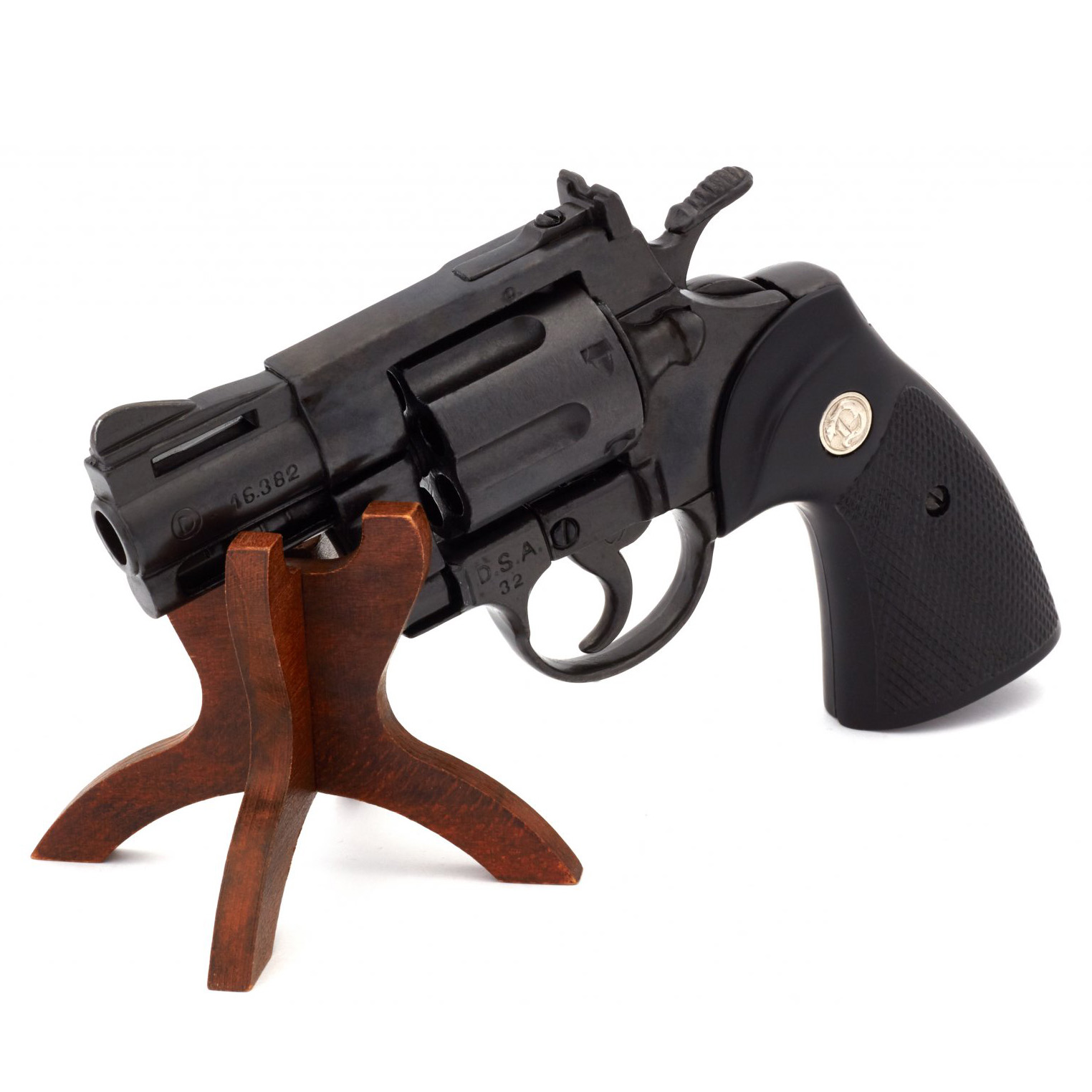 Replica Python 2" revolver, USA 1955, metal and plastic