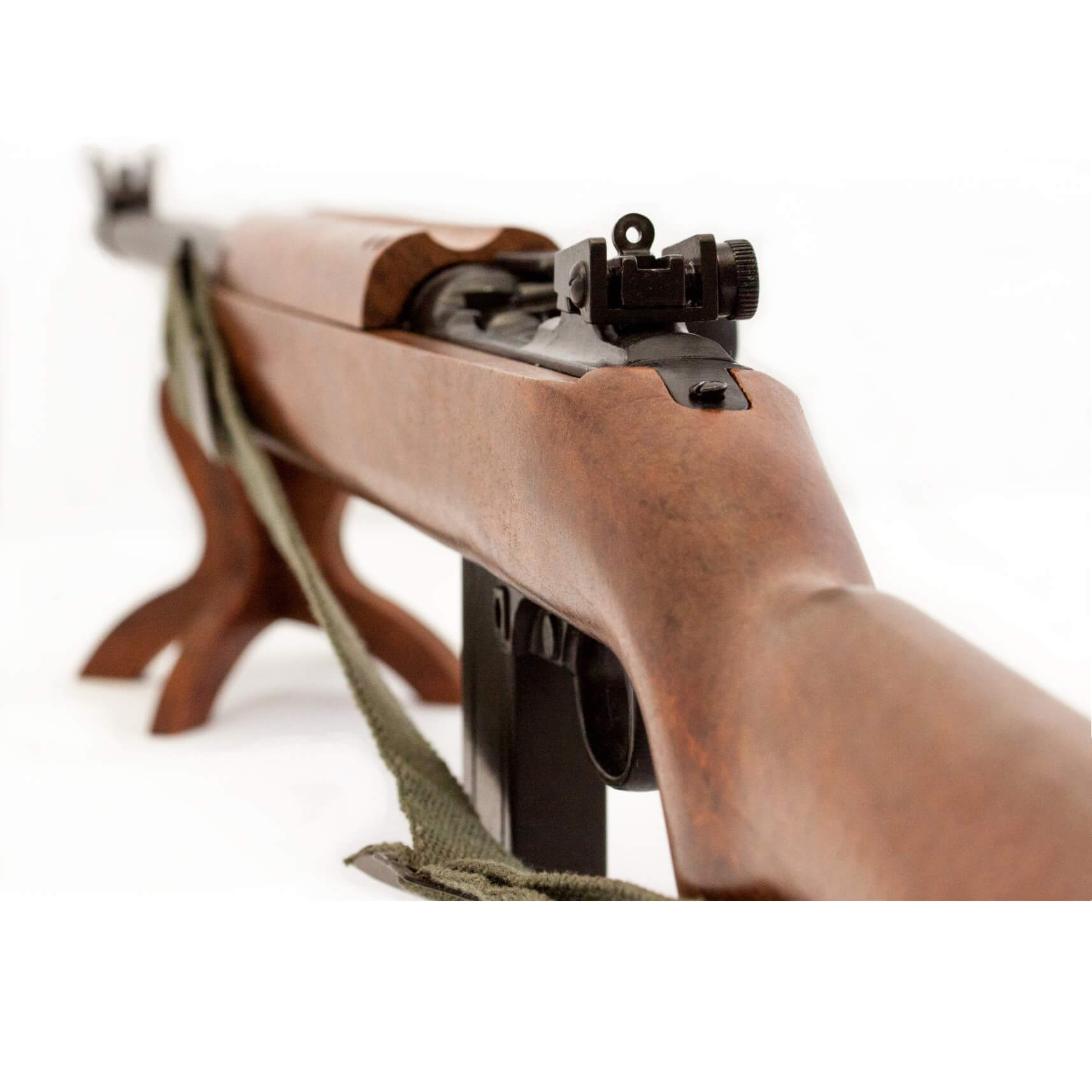 Réplica de uma carabina M1 calibre 30, EUA 1941, fabricada em madeira e metal