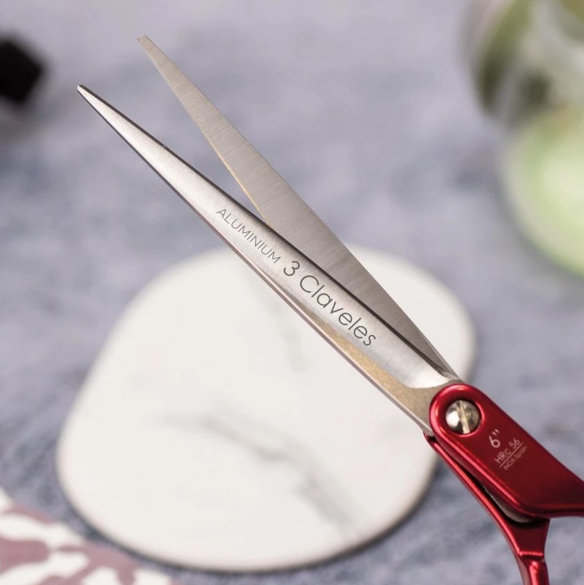 Ciseaux de coiffure Duraluminium 6" avec bord souple 3 Claveles