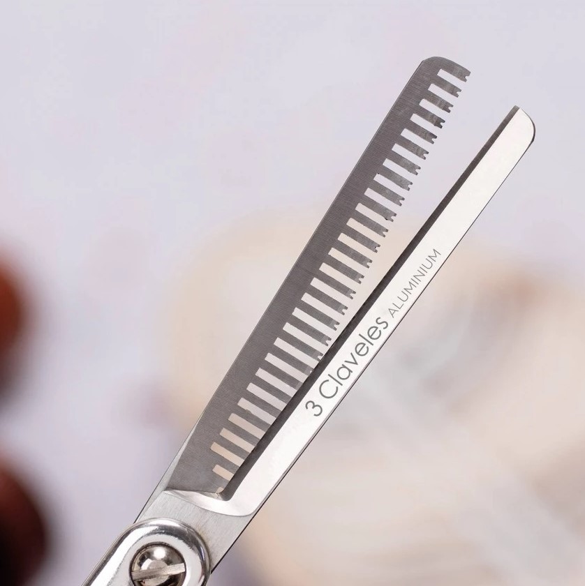 Ciseaux de coiffure gauche Dur ES28 5,5" en acier inoxydable 3 Claveles