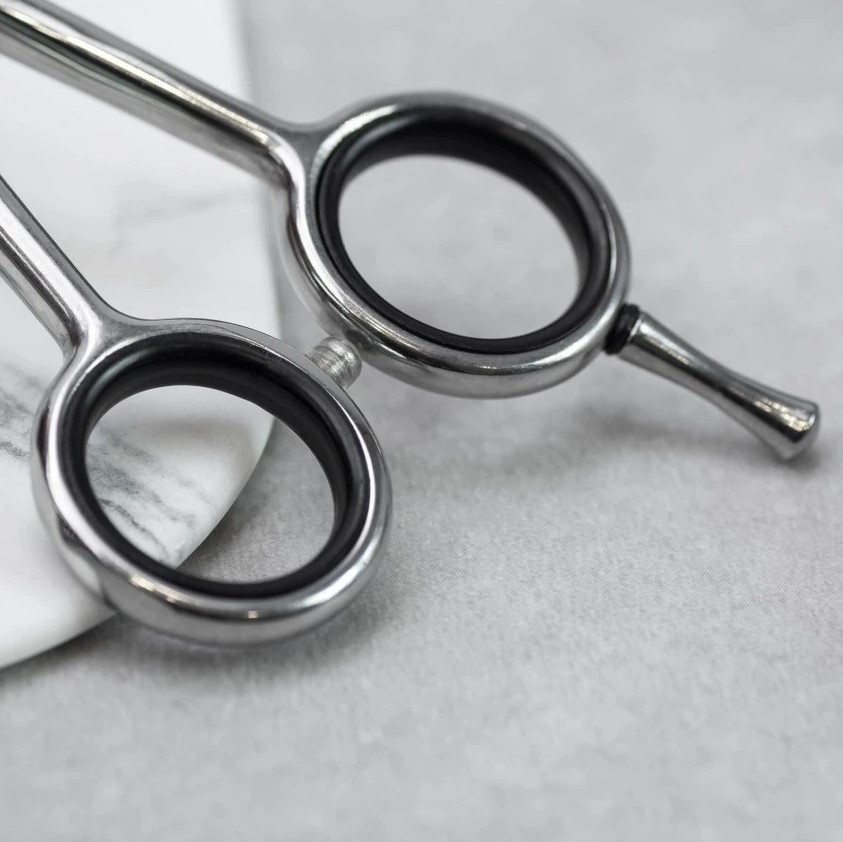 Tijera peluquero Air 6.5" en acero inoxidable 3 Claveles