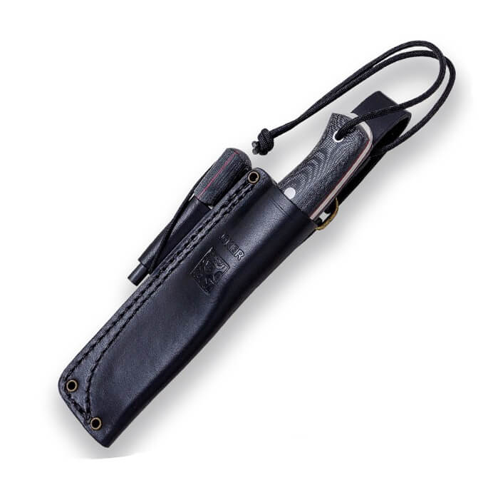 Cuchillo bushcraft Joker BS9 Ember F con mango de micarta negra y hoja de Sandvik 14C28N con pedernal