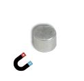 Imán botón gran potencia de Albainox, dimensiones de 9 x 6 mm