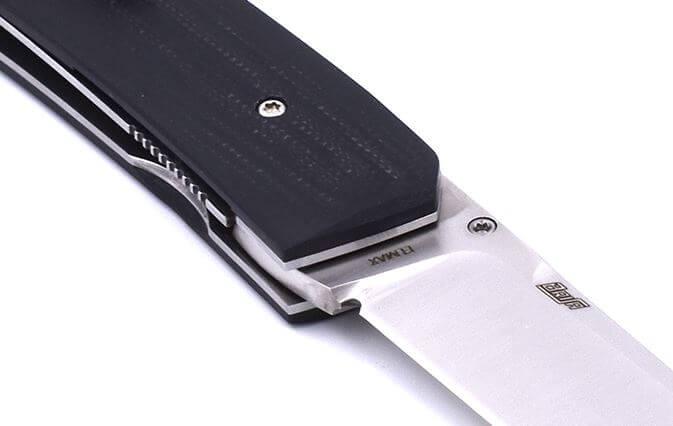 Brisa Piili pocket knife with black G10 handle