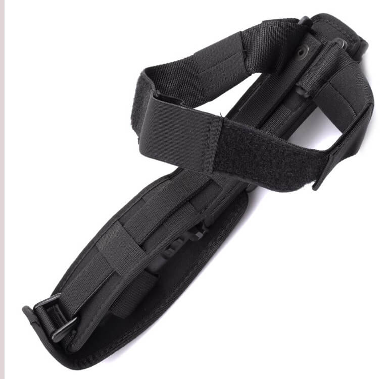 Couteau de combat Extrema Ratio COL MOSCHIN COLLECTOR. Avec manche en forprène et lame de 16 cm.