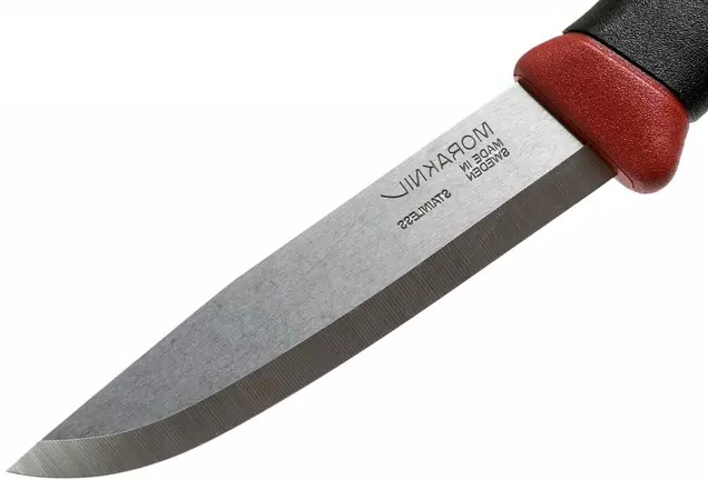 Morakniv Companion Spark Red 10,4 cm Bushcraftmesser mit Feuerstein.