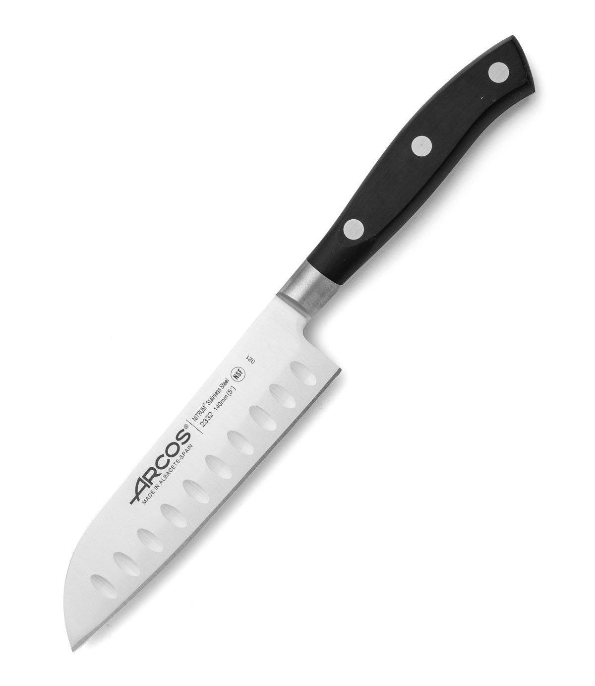 Cuchillo Santoku Arcos Riviera con hoja de 14 cm