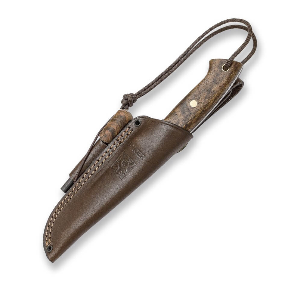 Faca Joker Ranger com cabo em nogueira e gume plano. Inclui bainha em pele de vaca com pederneira.