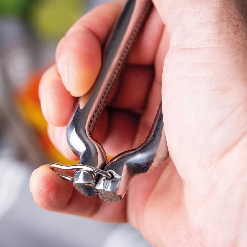 Tijera trincha aves 3 Claveles de 24 cm pulido