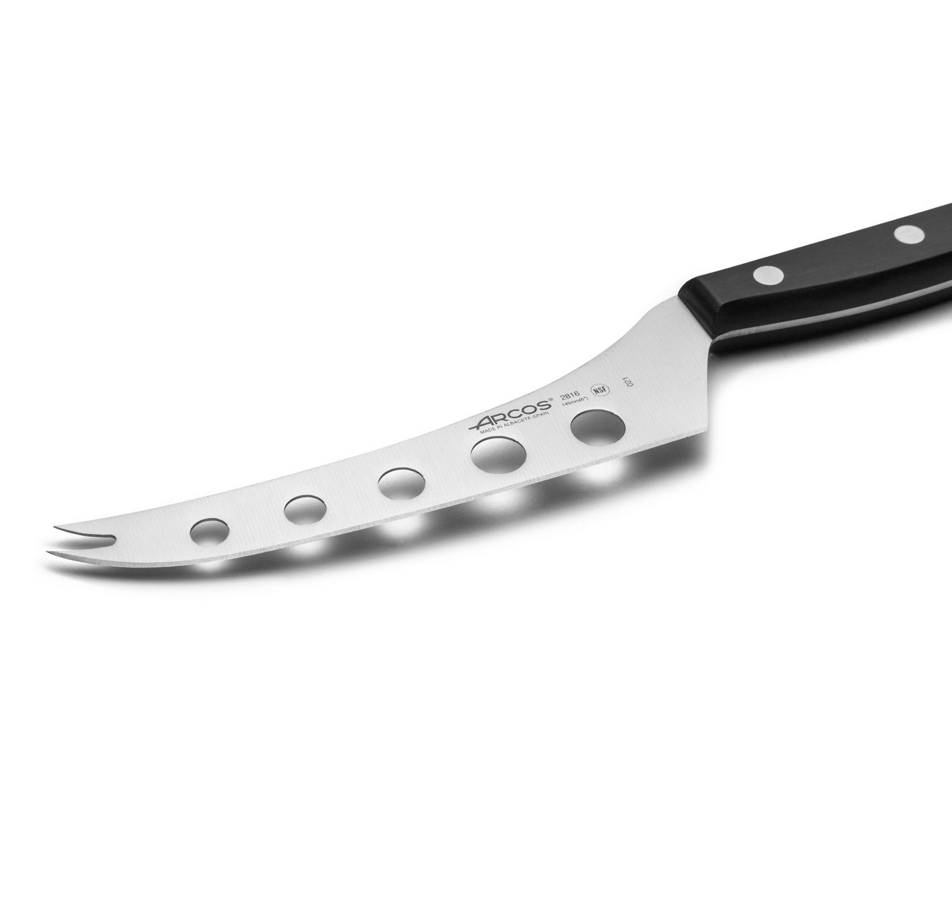 Cuchillo para queso Arcos Universal con mango de polioximetileno negro y hoja perforada de 145 mm