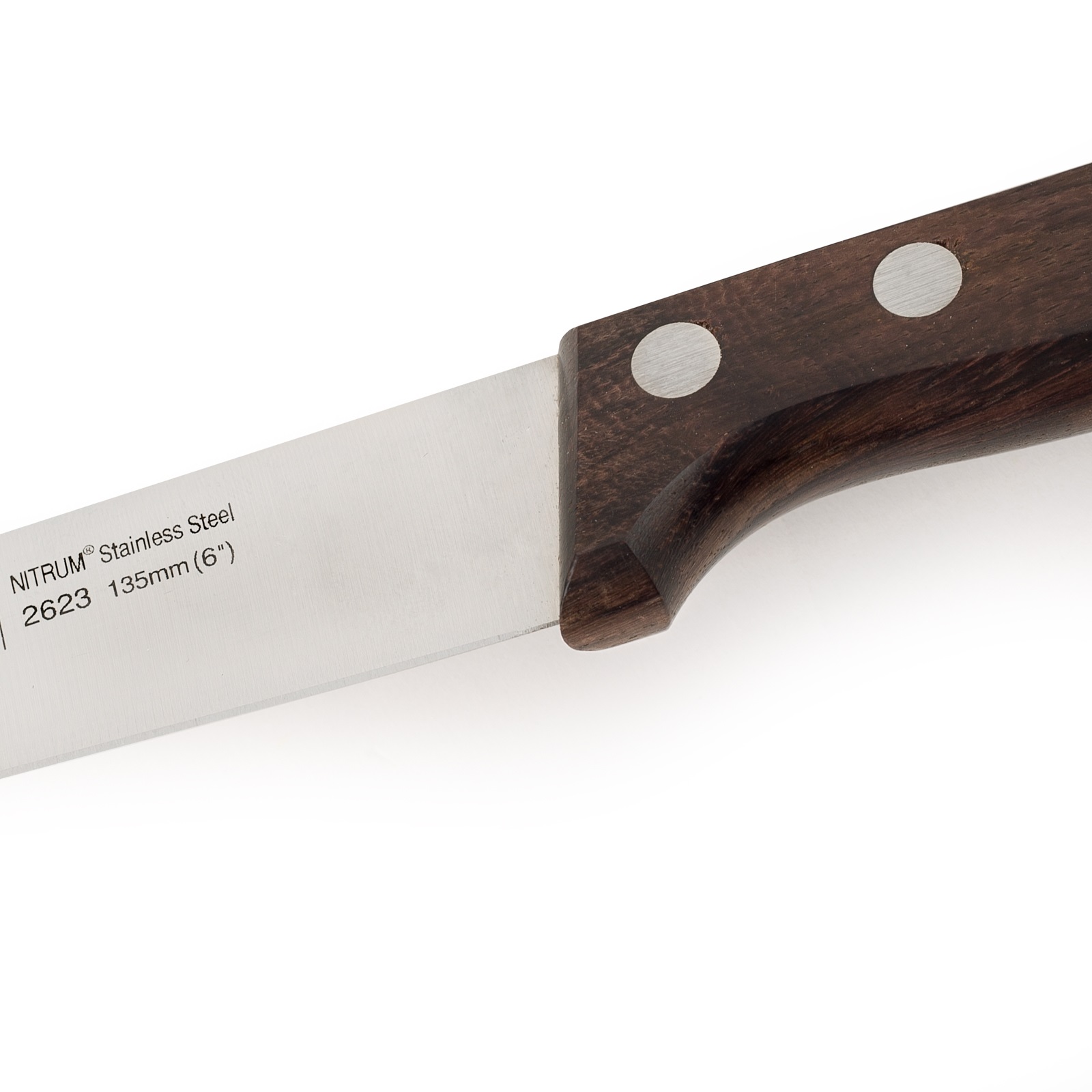 Cuchillo de cocina Arcos Atlántico con mango de madera de palisandro y hoja de 135 mm