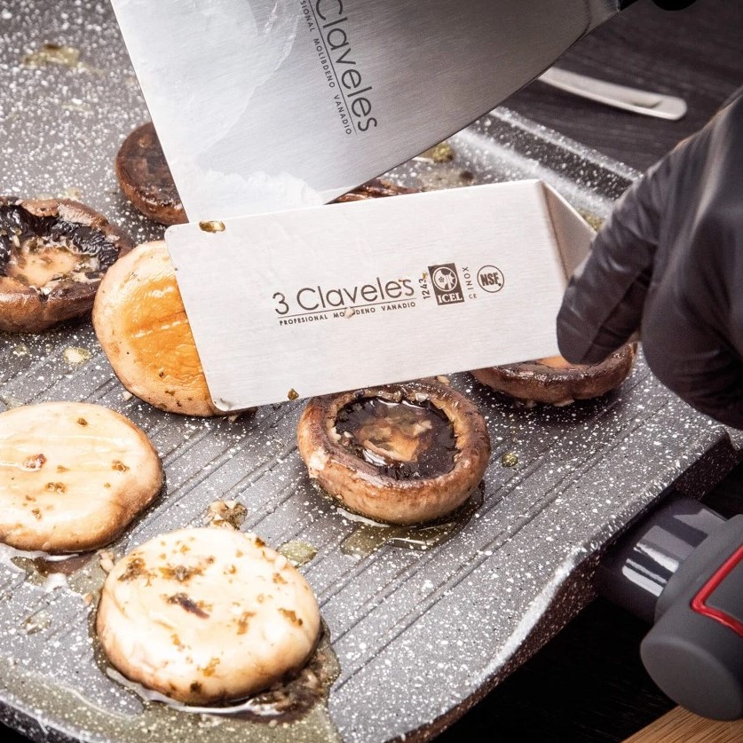 Spatola offset Uniblock 5x10 cm con manico polipropileno 3 Claveles