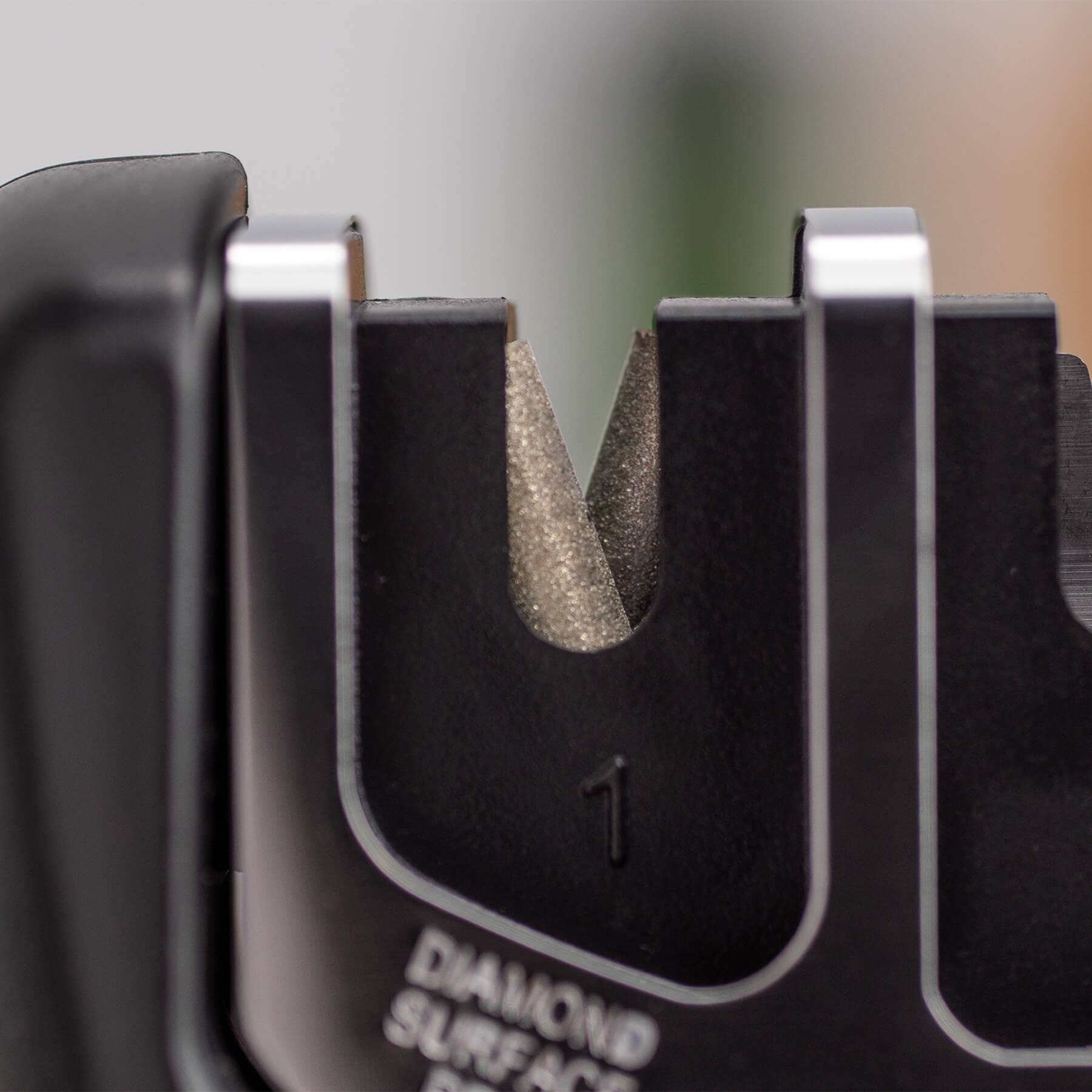 Afilador de cuchillos diamante, carburo de tungsteno y cerámica 3 Claveles