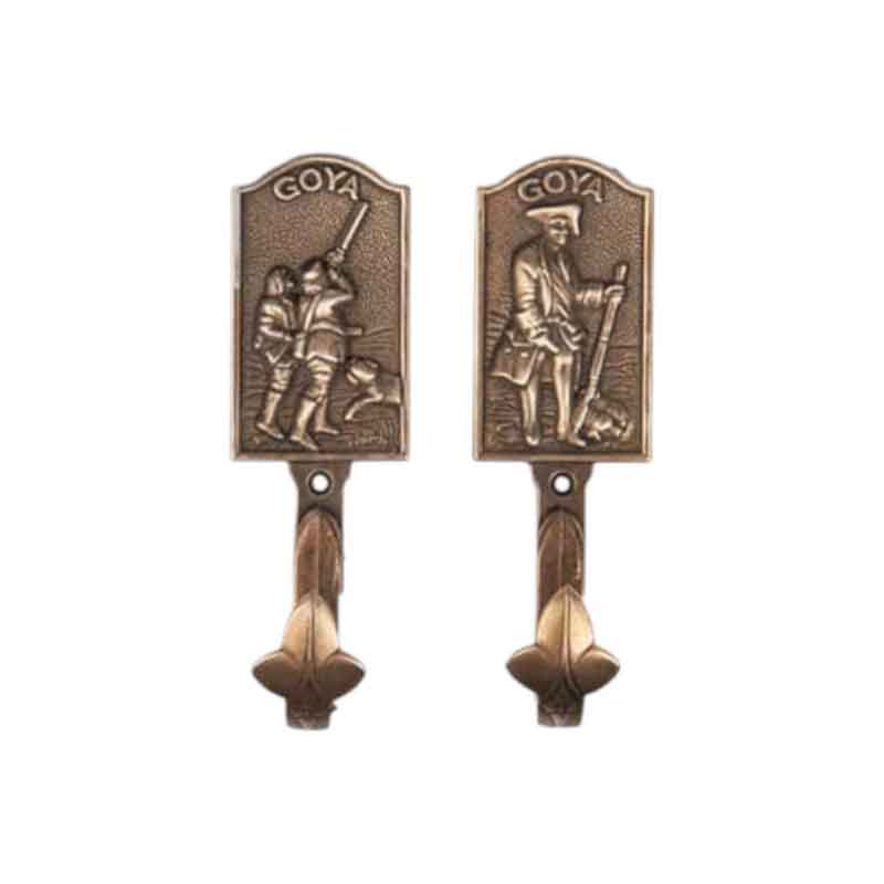 Soporte para pistolas con grabado de goya acabado latón