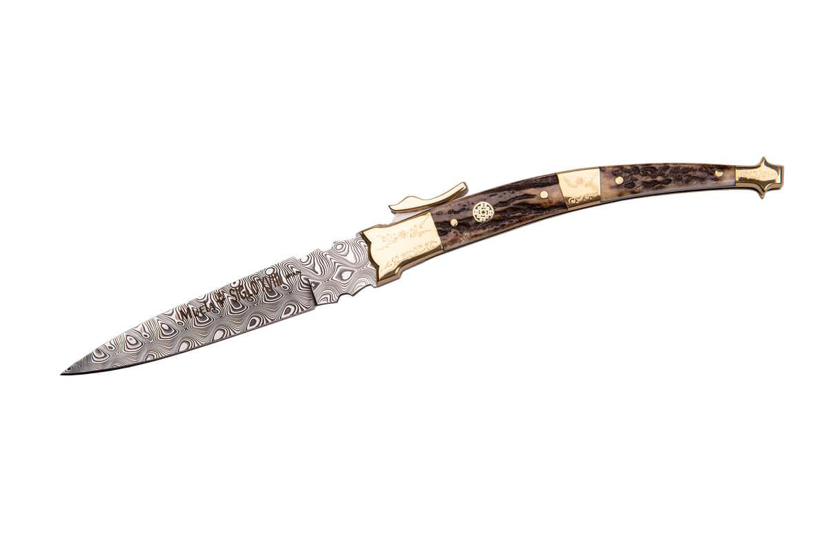 Muela MB damascus steel knife with deer horn handle
