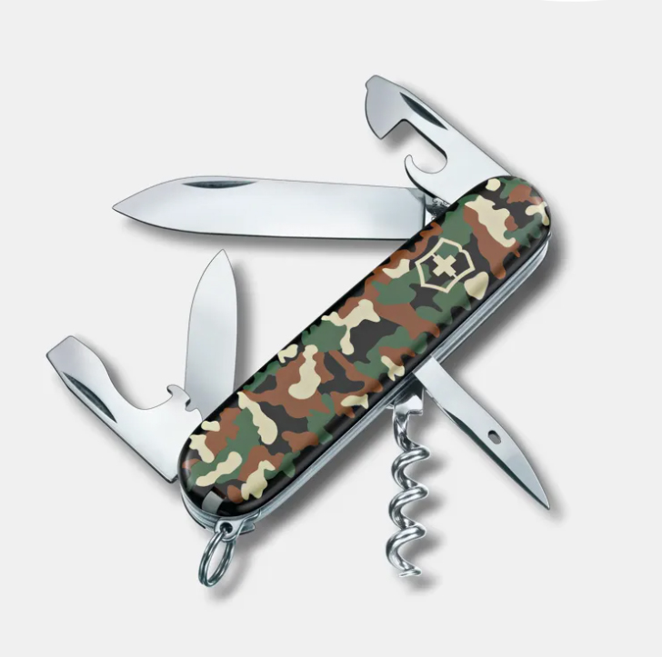 Navaja Suiza Victorinox Spartan Camuflaje con 12 funciones