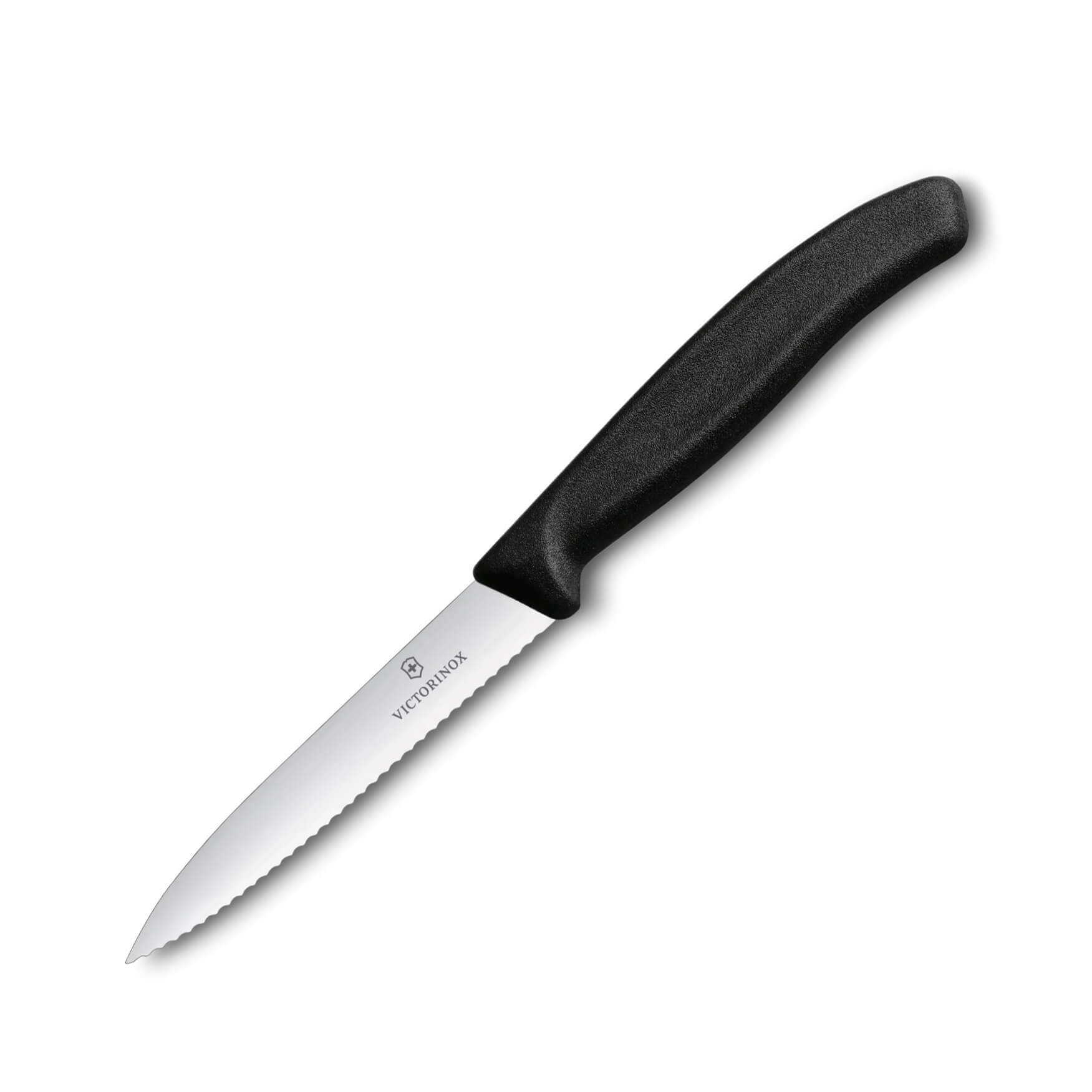 Cuchillo para verdura Victorinox de mango negro con filo dentado ...