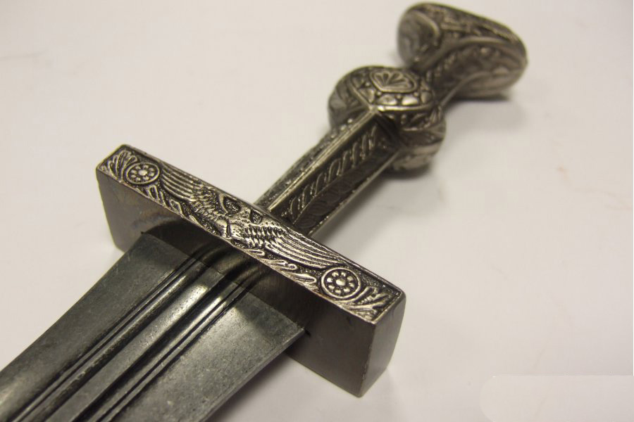 Adaga romana da época de Júlio César