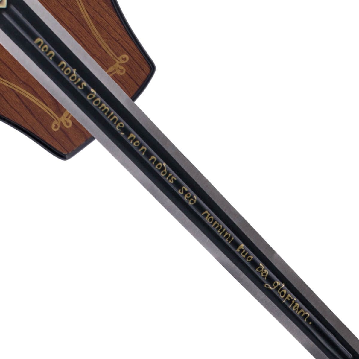 Espada templaria con grabado en la hoja y soporte para colgar