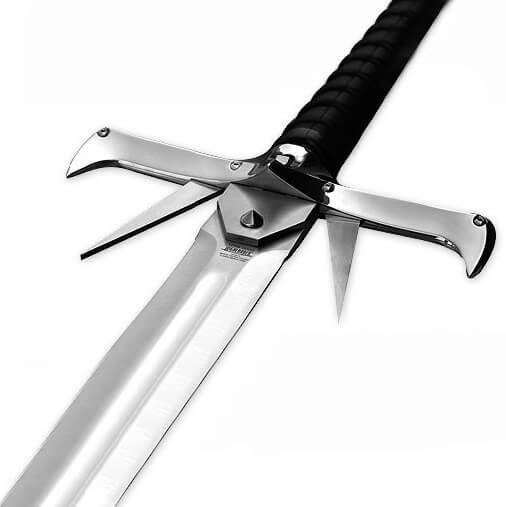 Espada Kurgan con empuñadura de metal pulido forrado de cuero Marto HI599