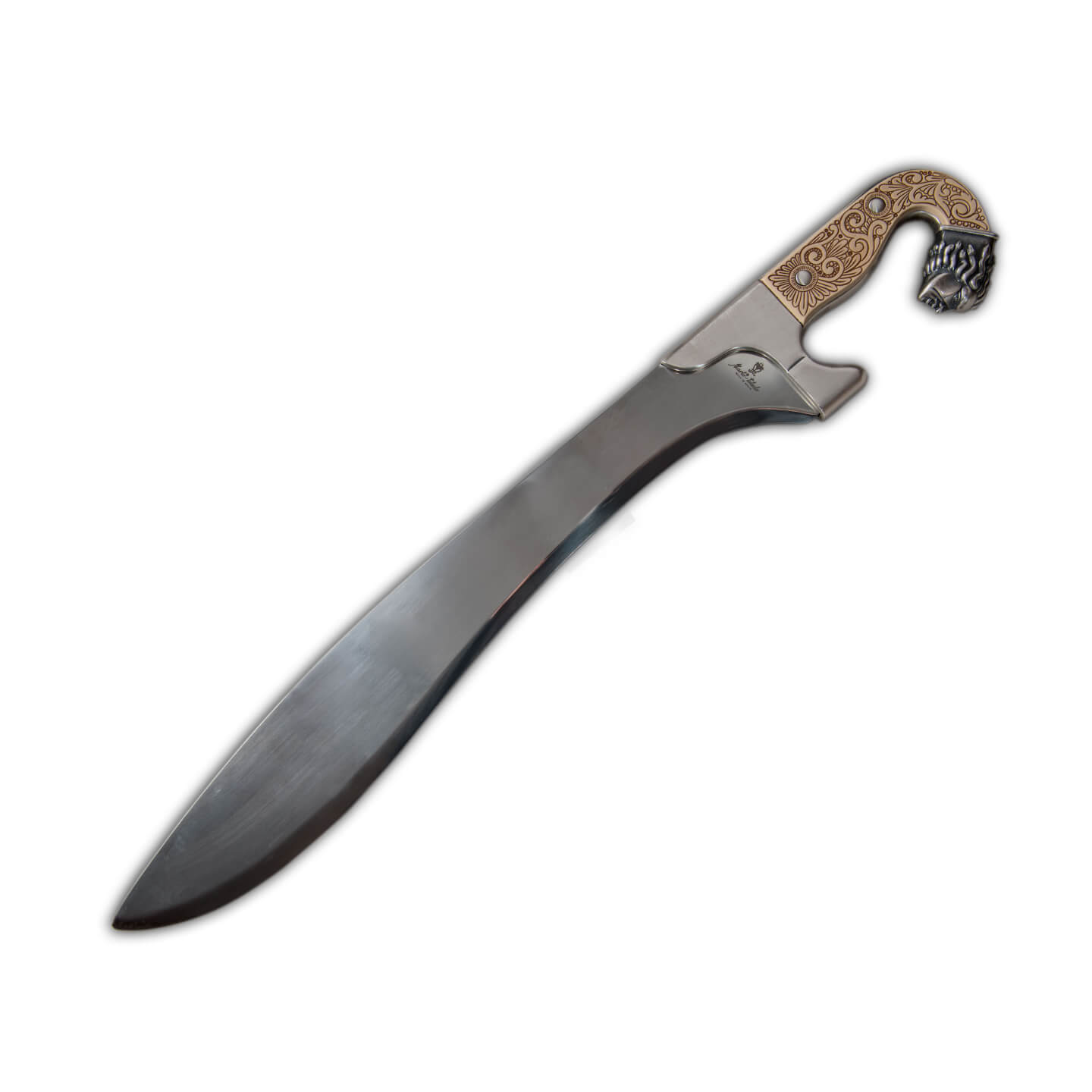 Falcata Ibérica con empuñadura acabada en plata e imitación de ma...